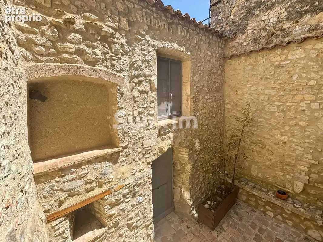 MIRMANDE – Maison de caractère avec vue exceptionnelle et sans aucun vis-à-vis - photo 12