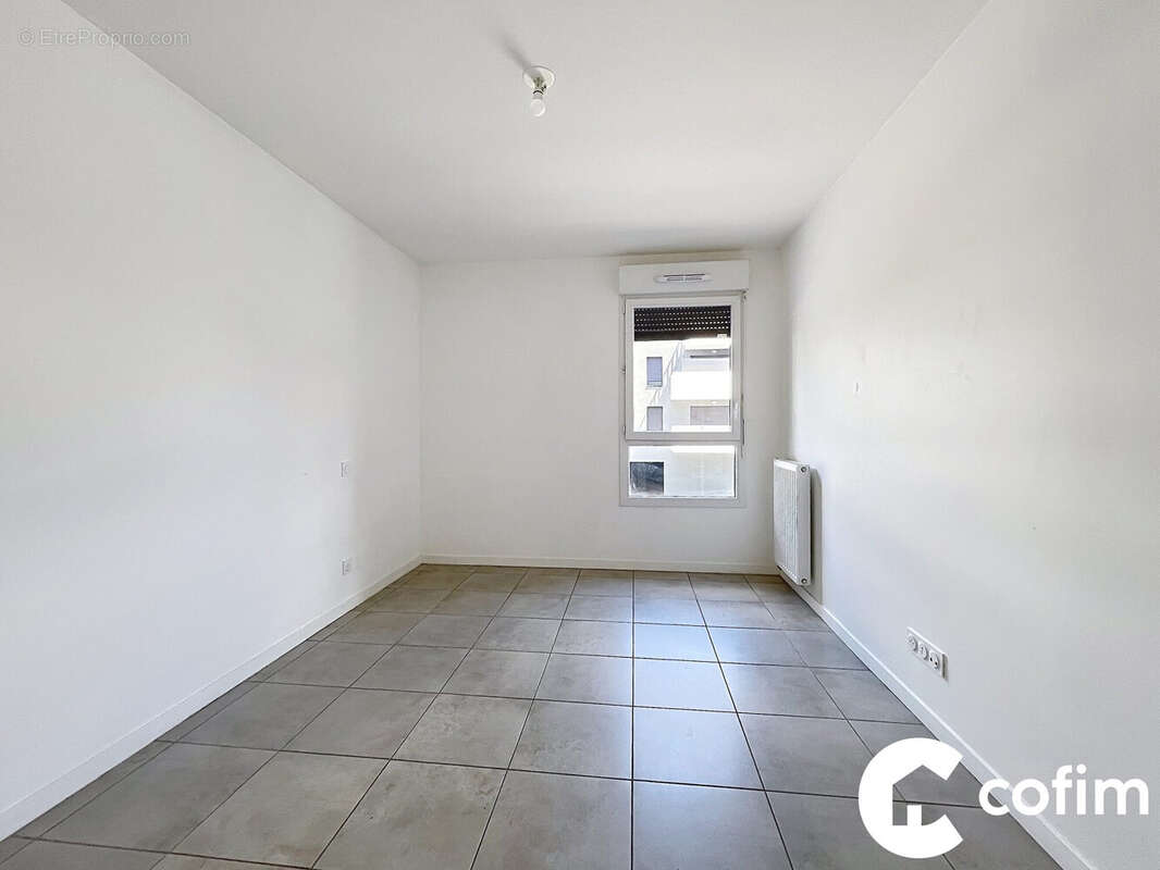 Appartement à BILLERE