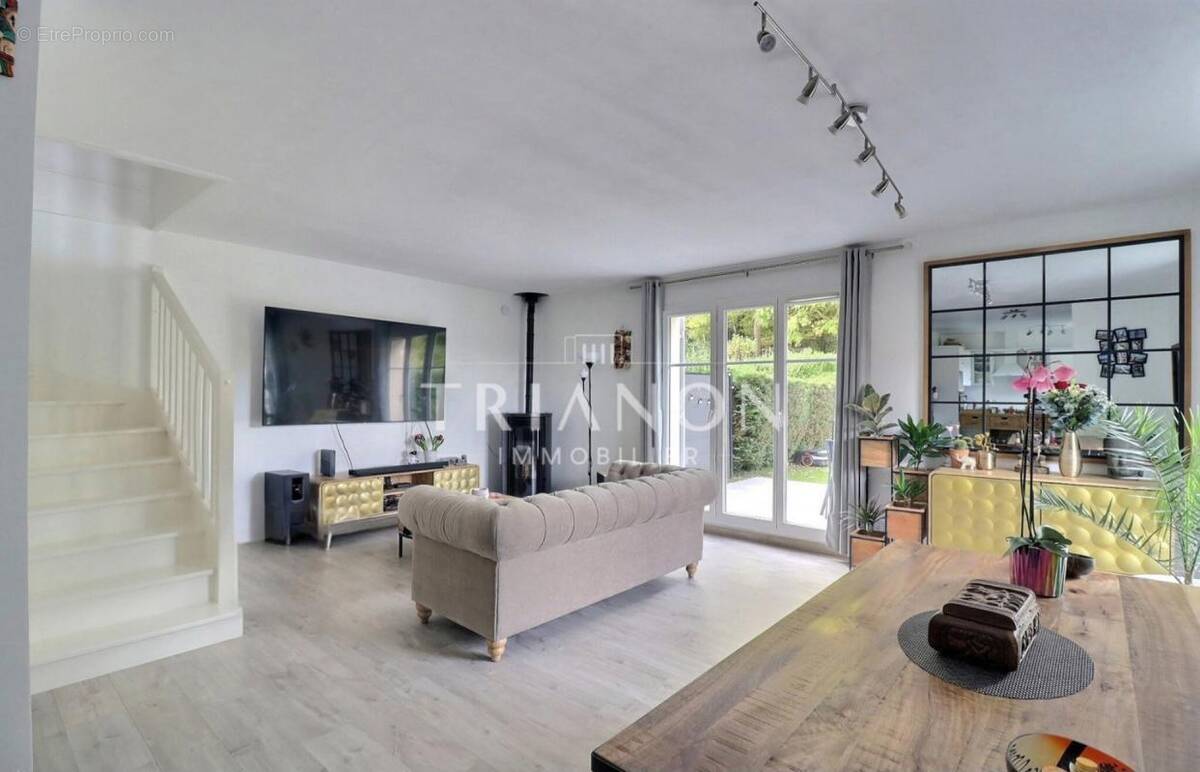 Maison à VERNOUILLET