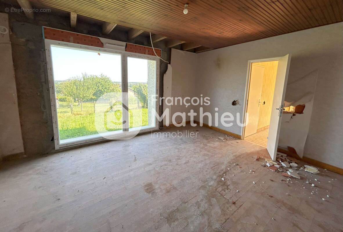 Appartement à VANDEINS