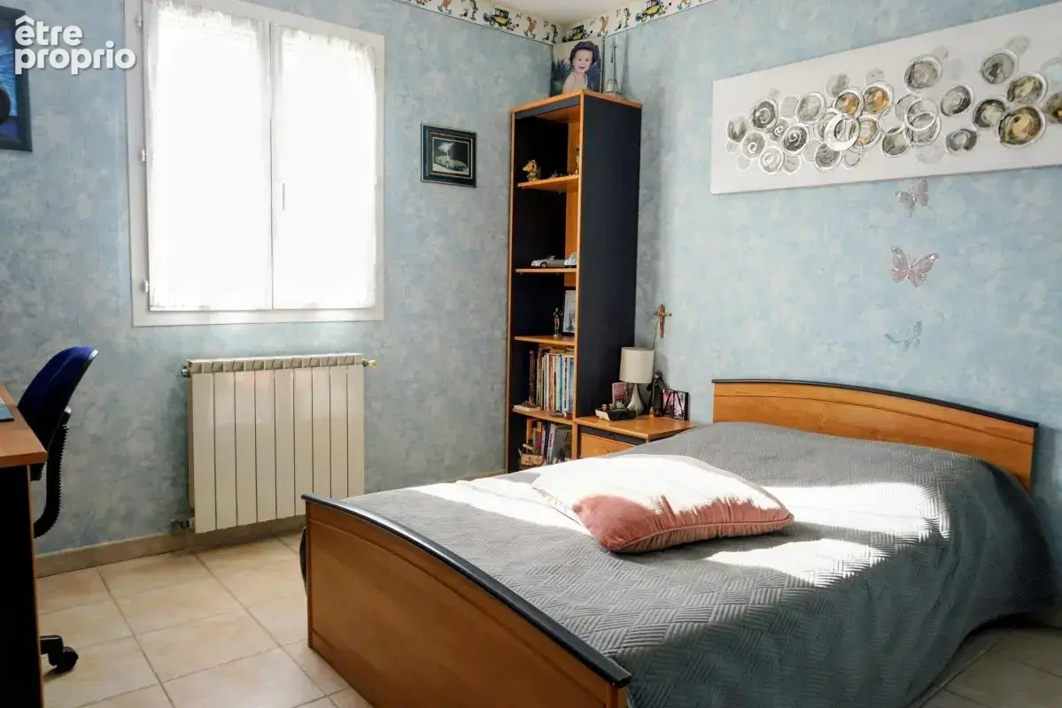 Rochefort du Gard - Maison À Vendre - Plain pied - 3 chambres - Piscine - Garage - photo 10