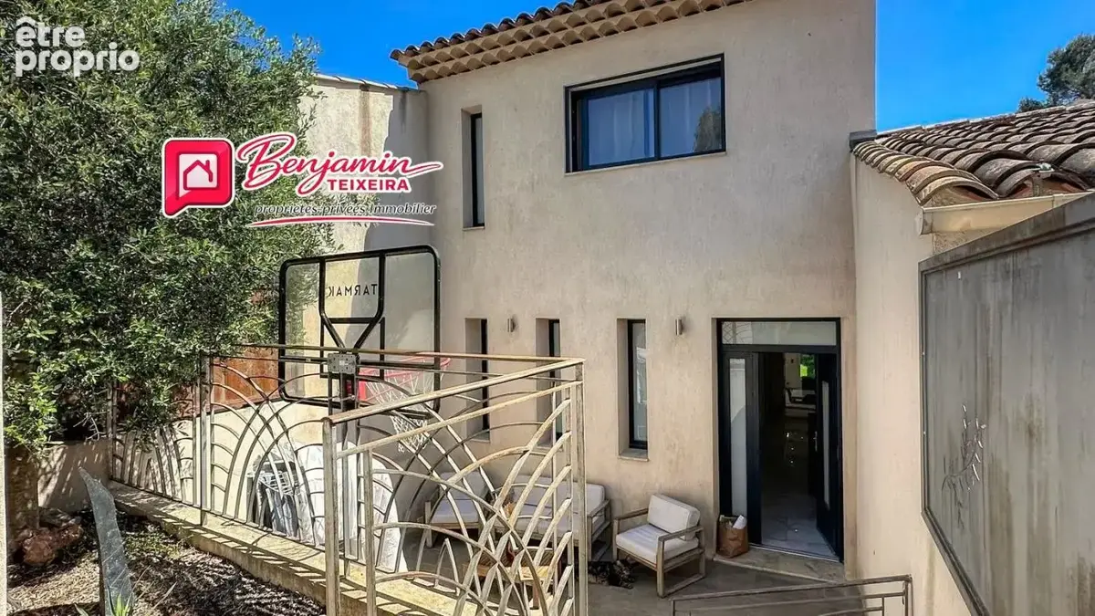 Maison Roquebrune Sur Argens 4 pièce(s) 109.85 m2 - photo 16