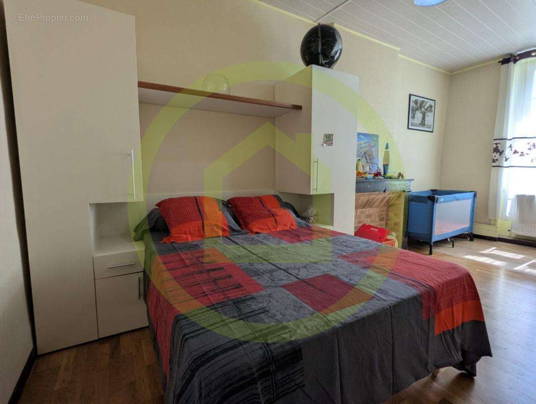 Maison à VERDUN-SUR-LE-DOUBS