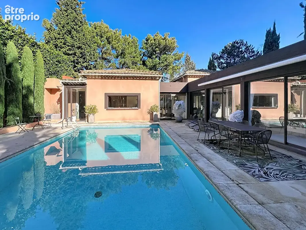 Maison Villeneuve Les Avignon 8 pièce(s) 285m2 - photo 6