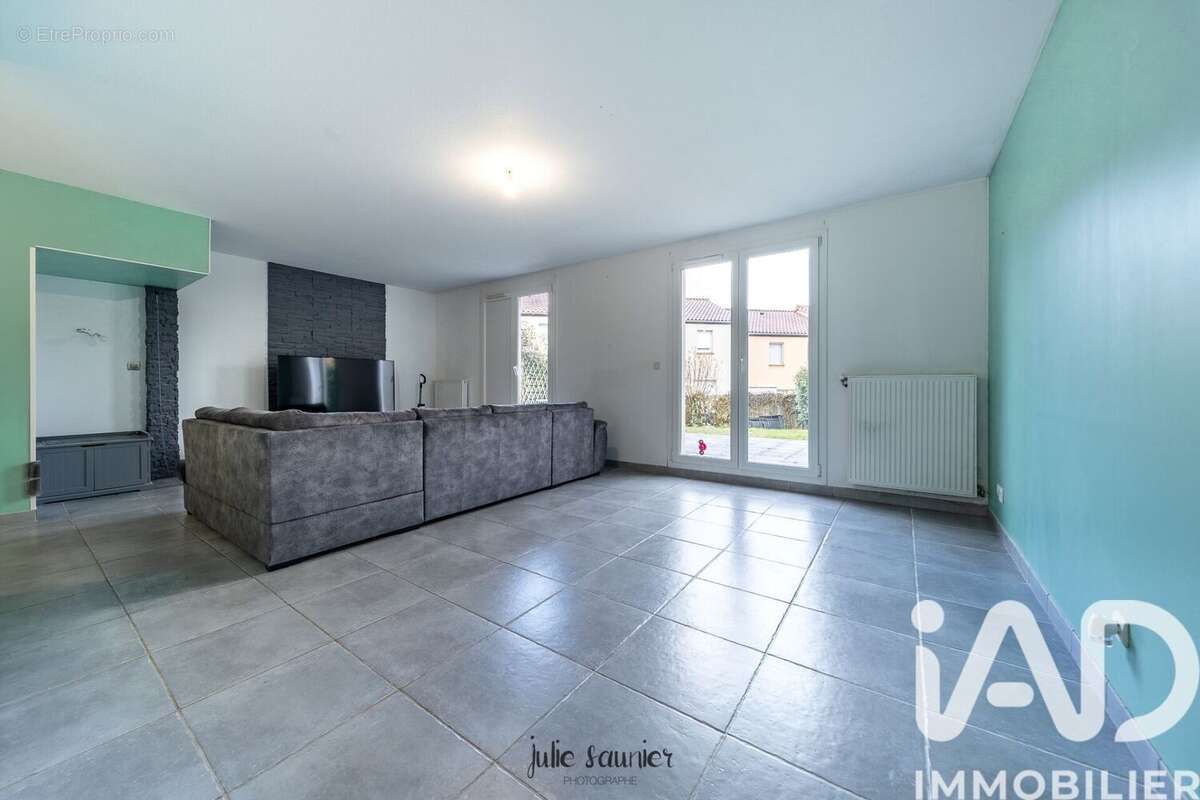 Photo 6 - Maison à ROZERIEULLES