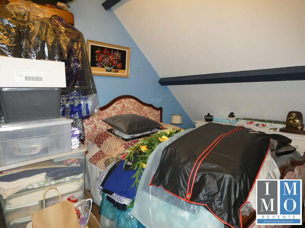 Maison à SAINTE-SOLANGE