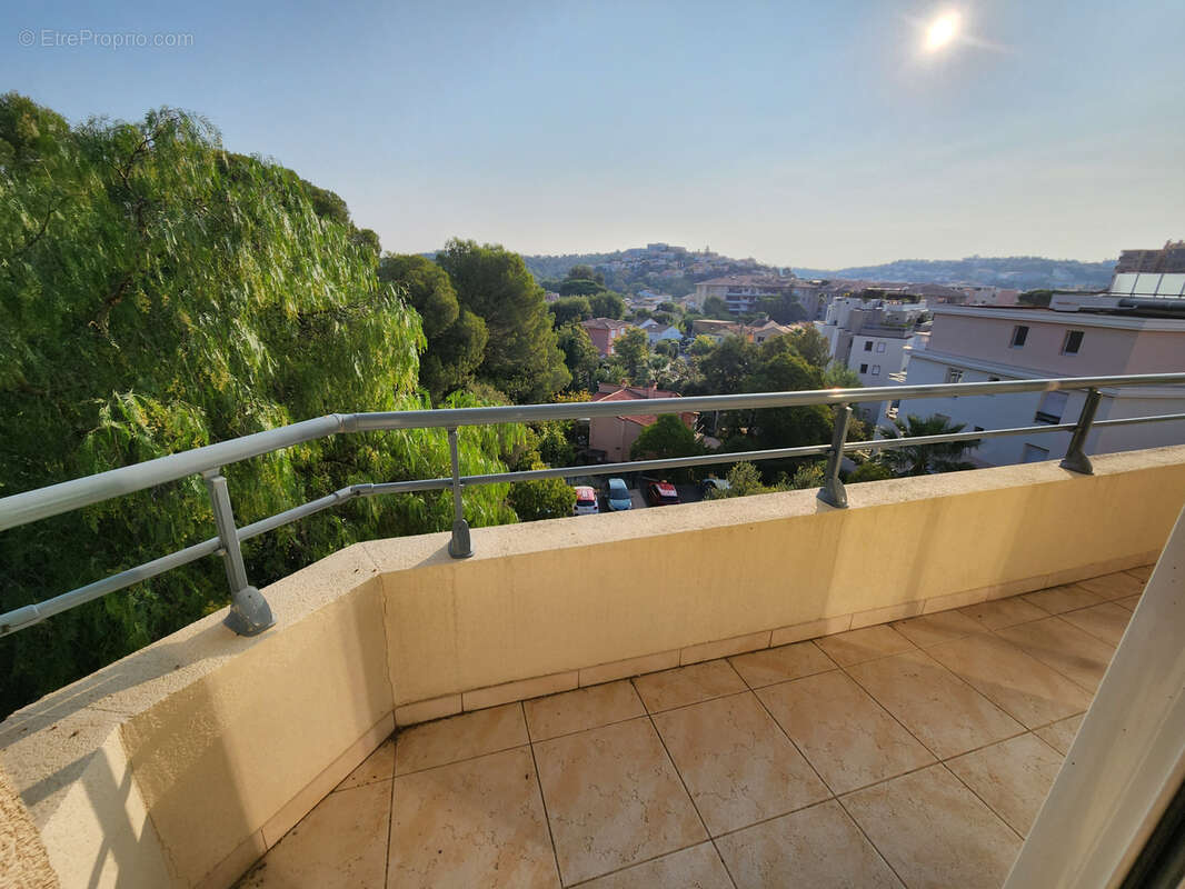 Appartement à SAINT-RAPHAEL