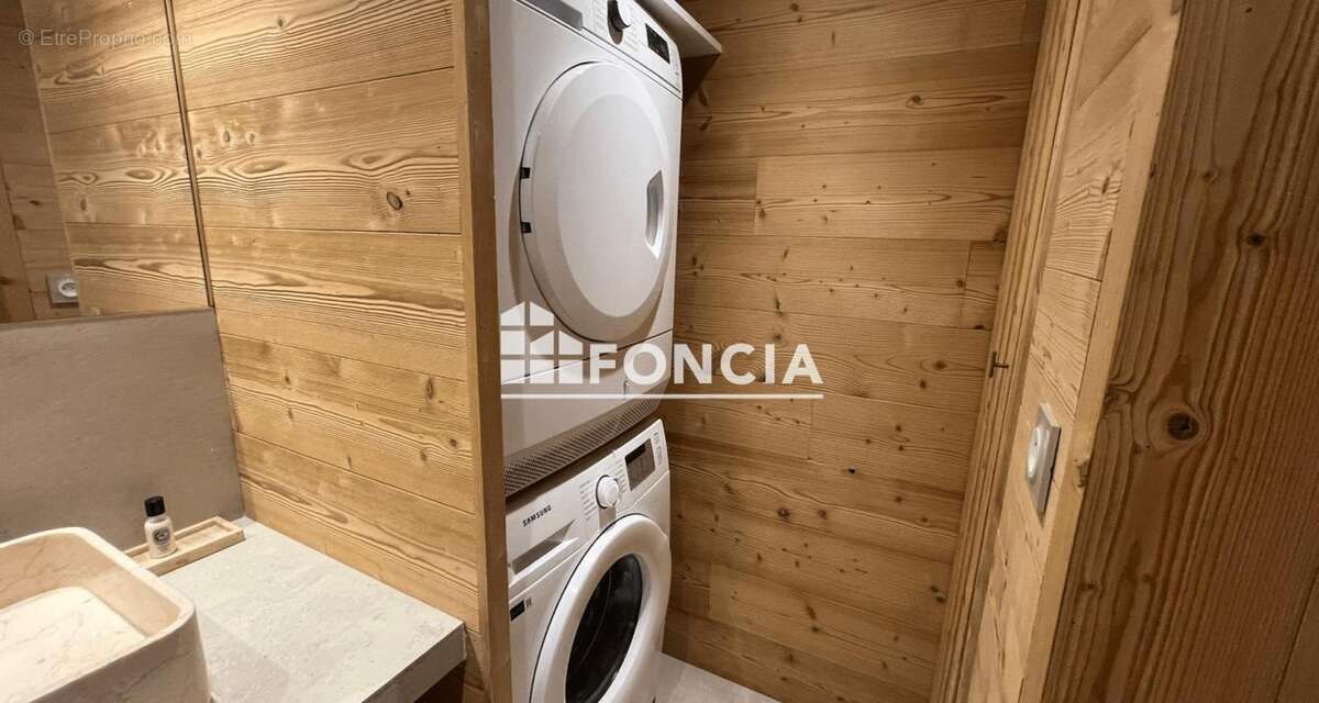 Appartement à LES ALLUES