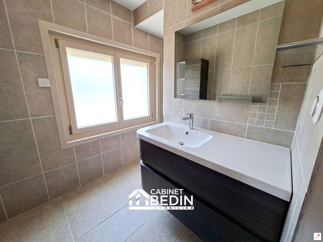 Maison 118 m² à Biganos  - photo 6