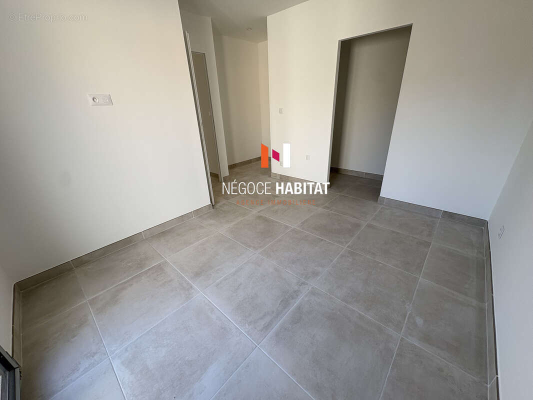 Marguerittes 30320 villa neuve contemporaine - photo 8