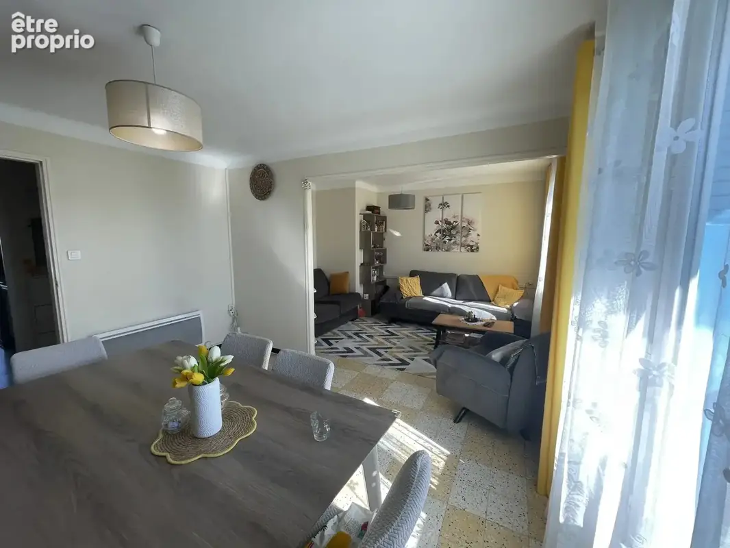 Appartement 4 pièces 70 m² à vendre à Cavaillon (84300) - photo 2