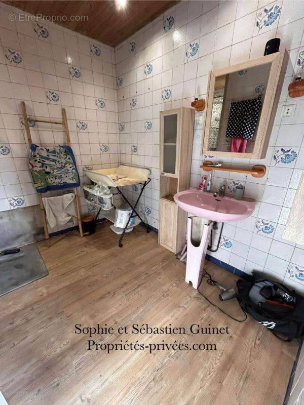 Maison à NALLIERS