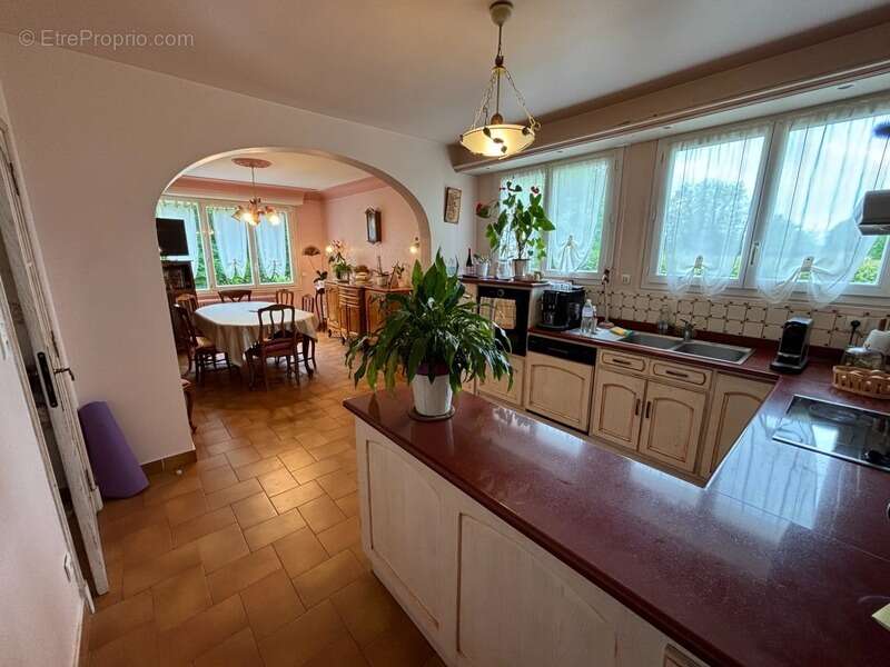 Maison à CASTETNAU-CAMBLONG