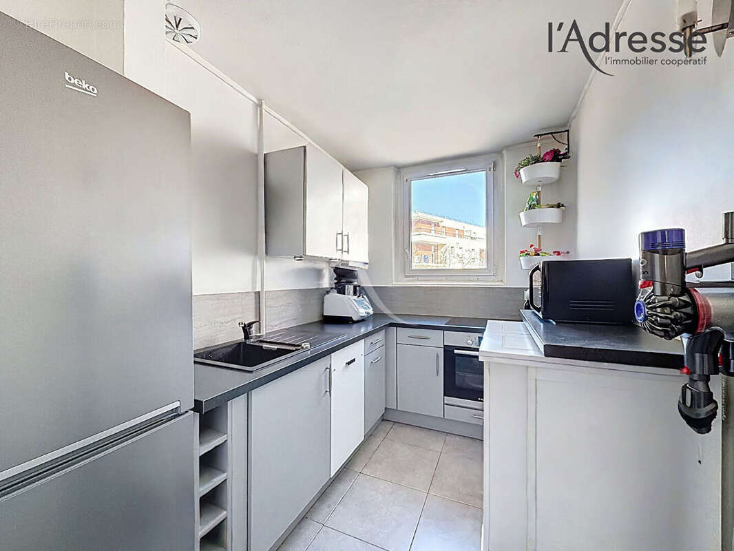 Appartement à NANTERRE