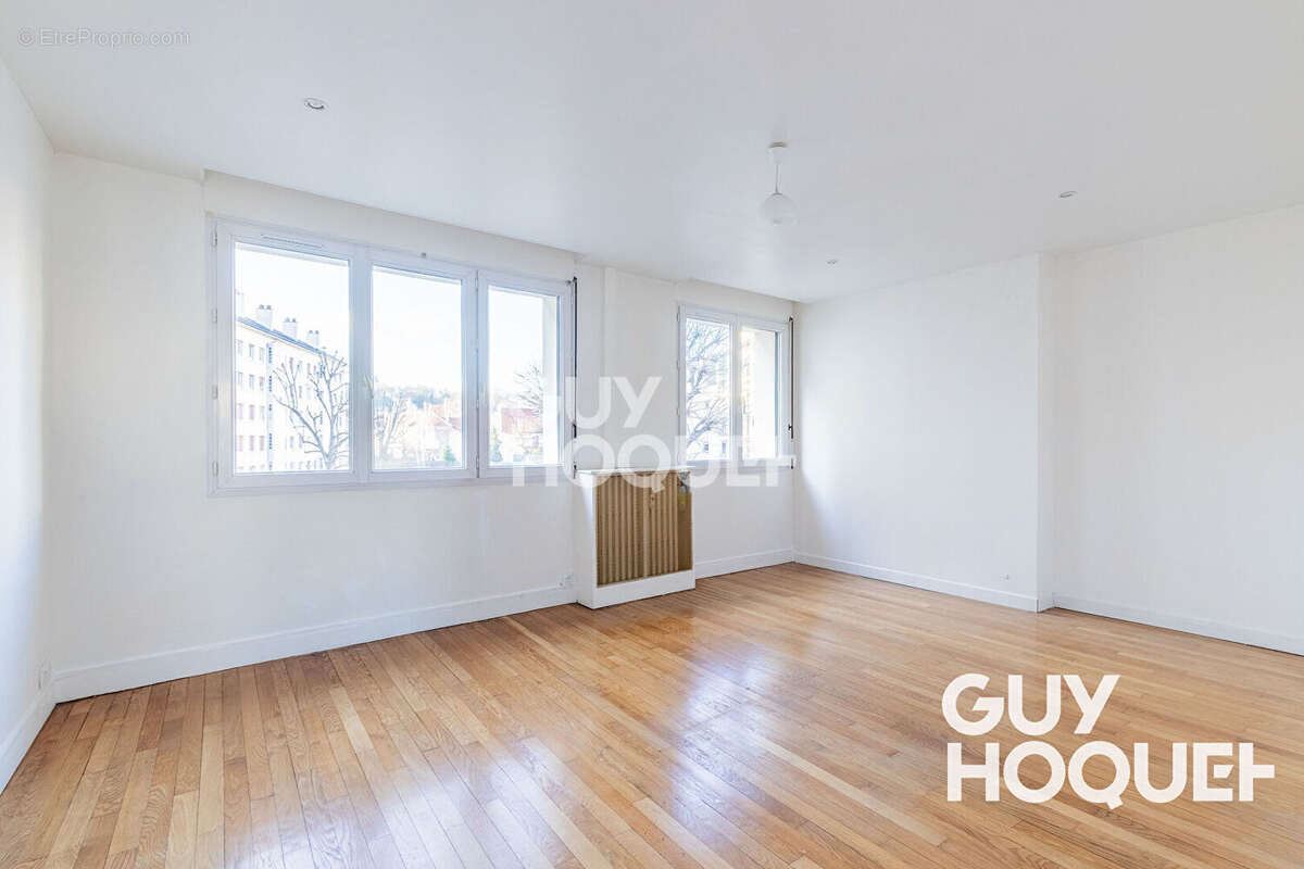 Appartement à JUVISY-SUR-ORGE