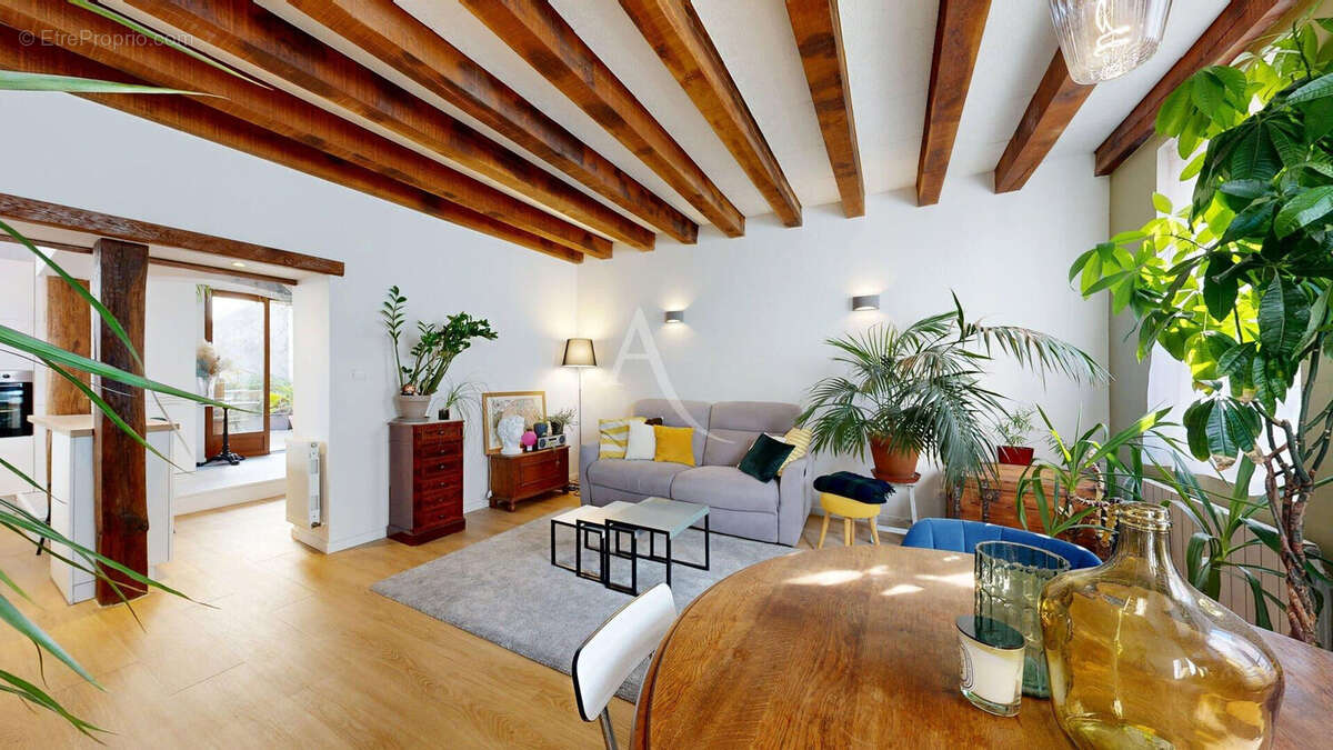 Maison à MARINES