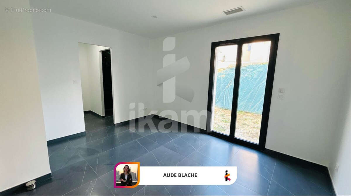 Maison à CHANOS-CURSON