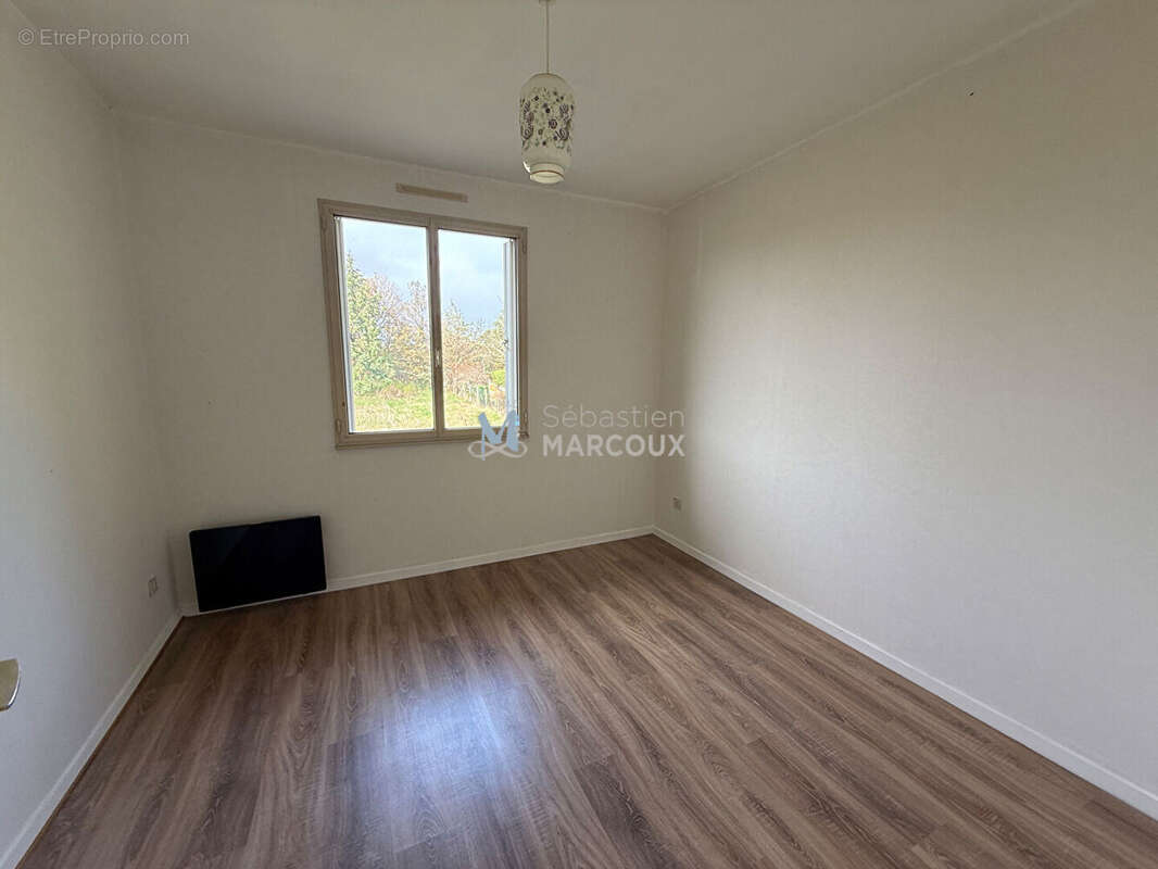 Maison à SAINT-SIXTE