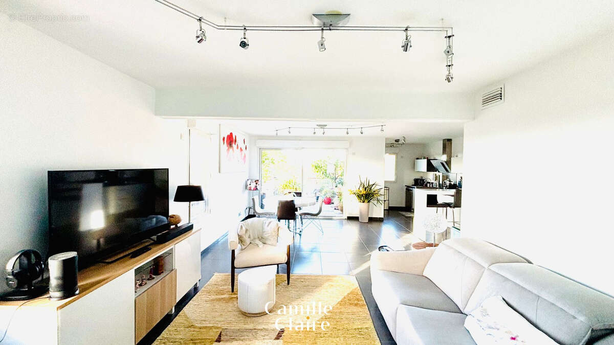 Appartement à AIX-EN-PROVENCE