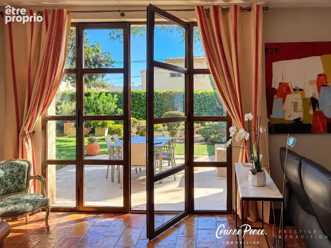 Maison vigneronne du XIXᵉ siècle de 283m2 avec piscine à Générac C.PONCE IMMOBILIER - photo 12