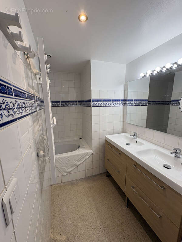 Maison de ville en pierre sans jardin - photo 7