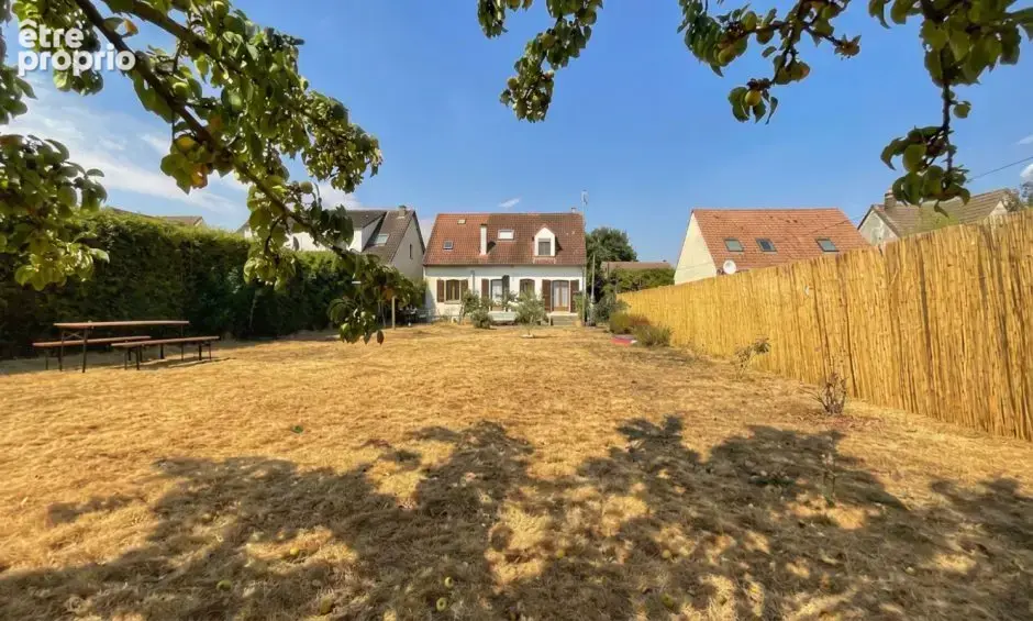 Maison à ROSNY-SUR-SEINE