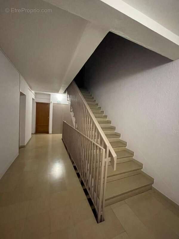 Appartement 139 m² à Bourges  - photo 8
