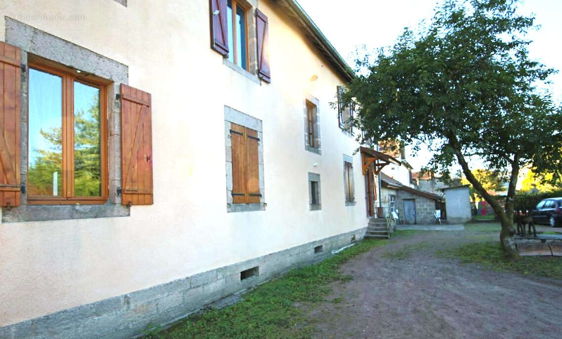MESVRES - 195.000 euros - photo 10