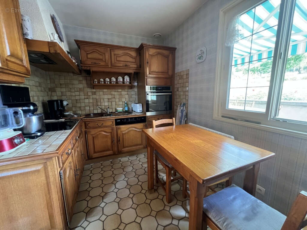 Maison à PARON