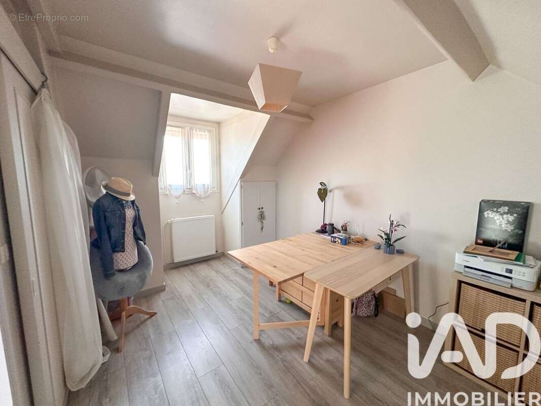 Maison 114 m² à Auvernaux  - photo 8