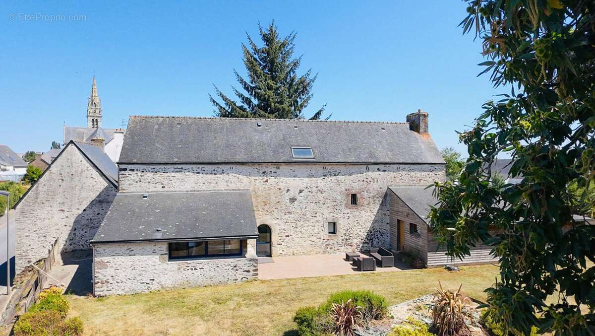 Maison Reguiny - photo 17