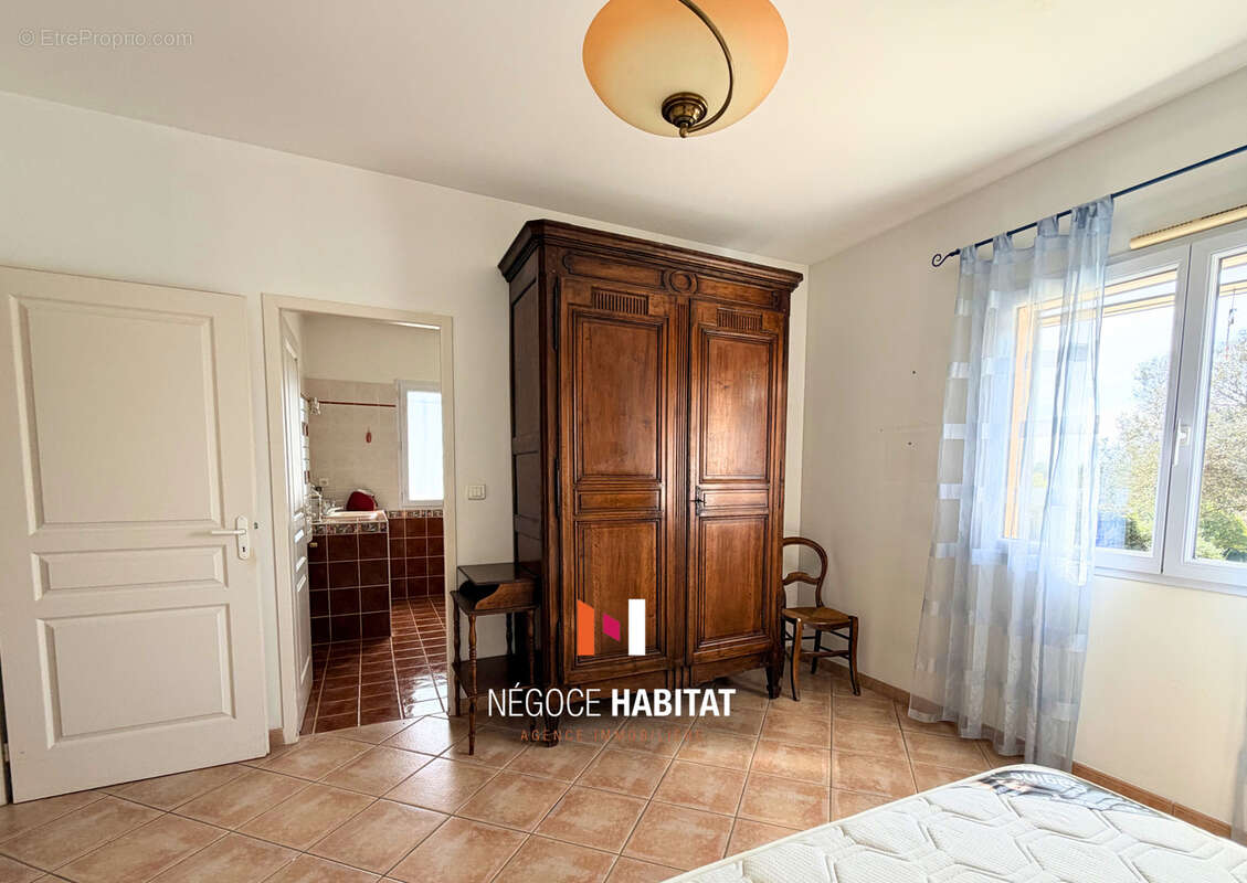 Maison à RESTINCLIERES