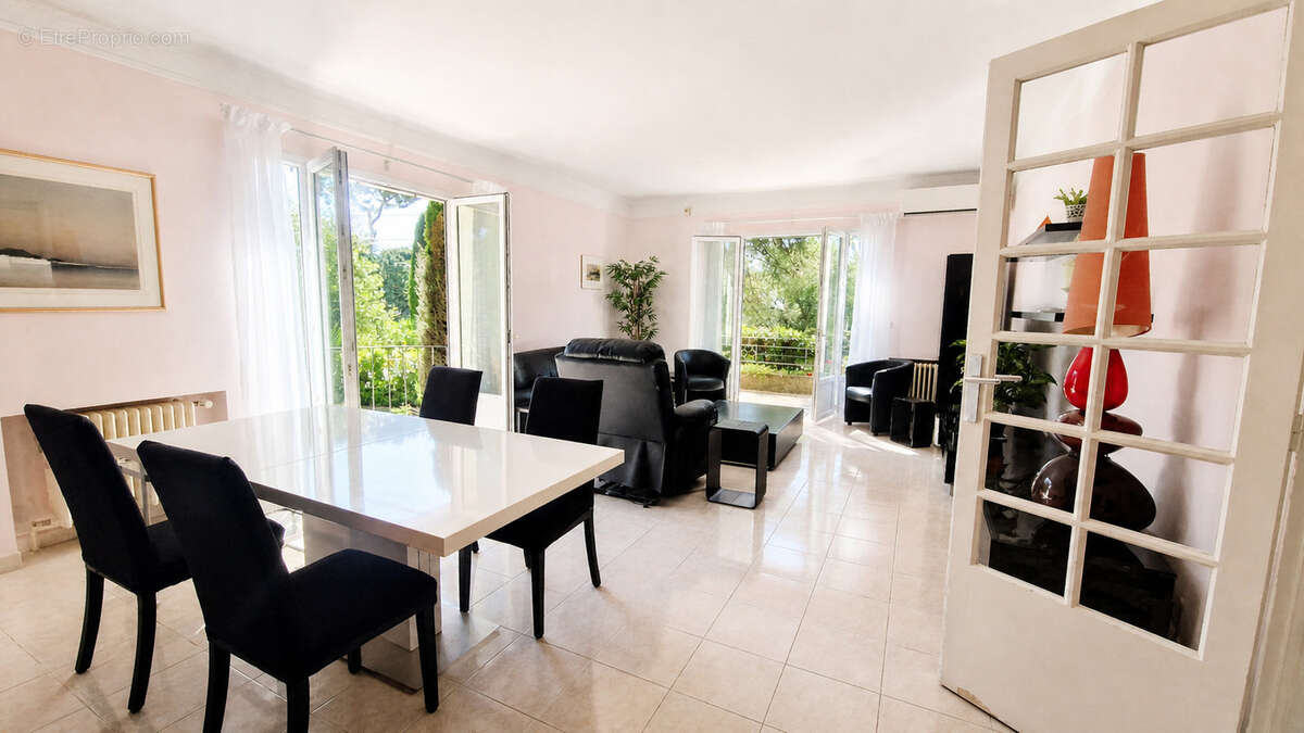 Maison à ANTIBES