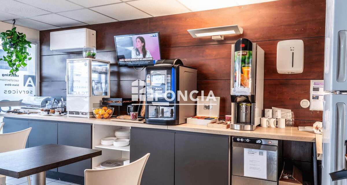 Spécial investisseur – studio lmnp sous bail commercial à thonon-les-bains location meublée -    résience carré d'or - appart'ci - photo 3