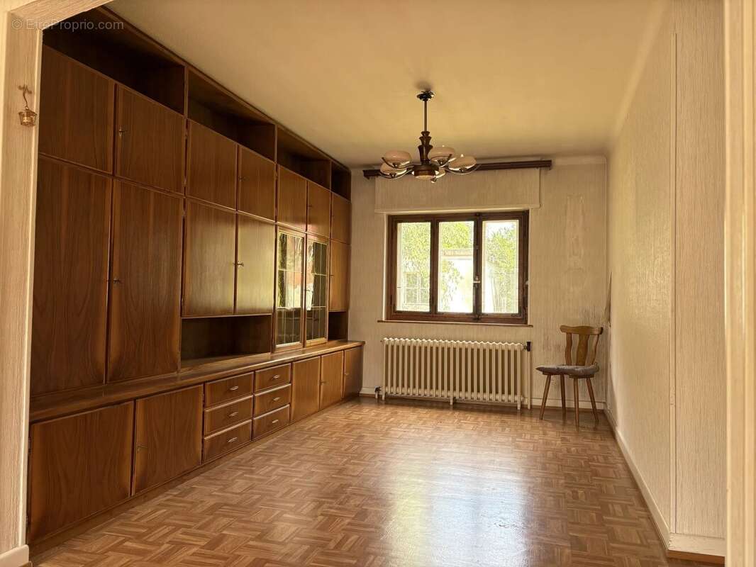 Maison 141 m² à Saint-Louis  - photo 5