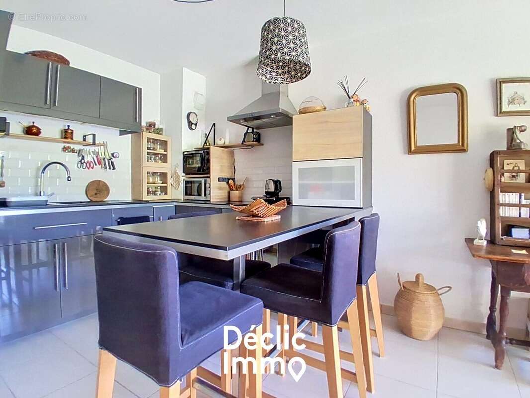 Appartement à VALLAURIS