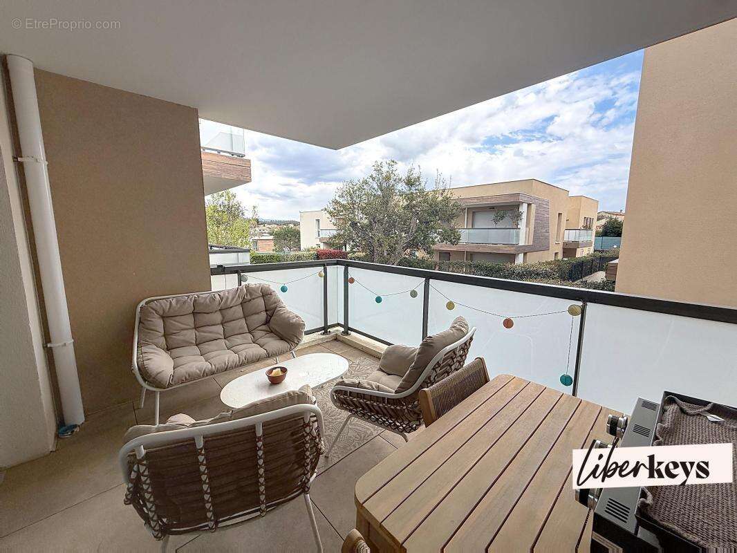 Appartement à SIX-FOURS-LES-PLAGES