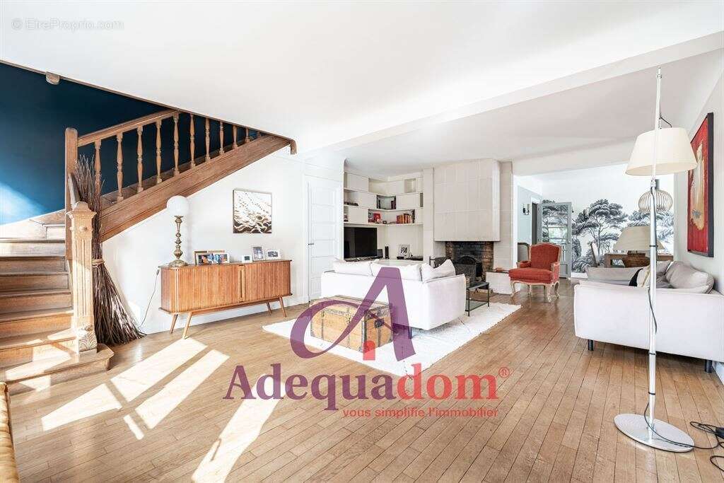 Maison à BOIS-COLOMBES