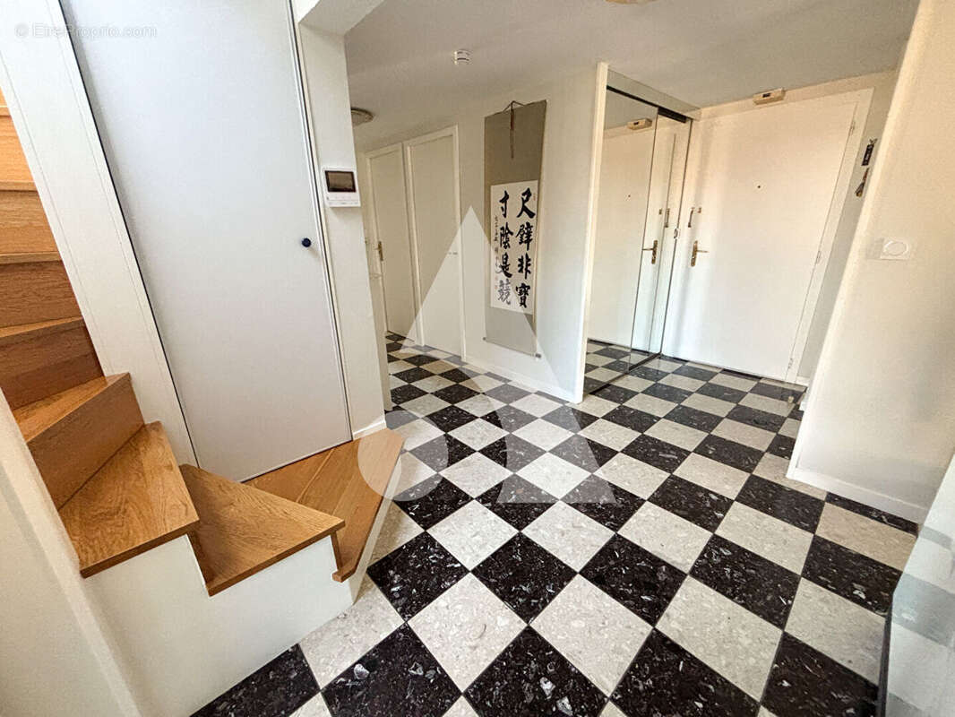 Appartement à FERNEY-VOLTAIRE