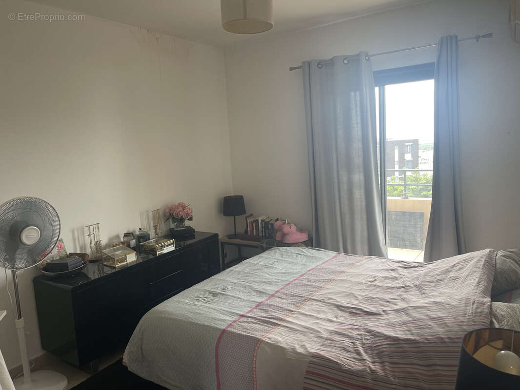 Appartement à SAINT-DENIS