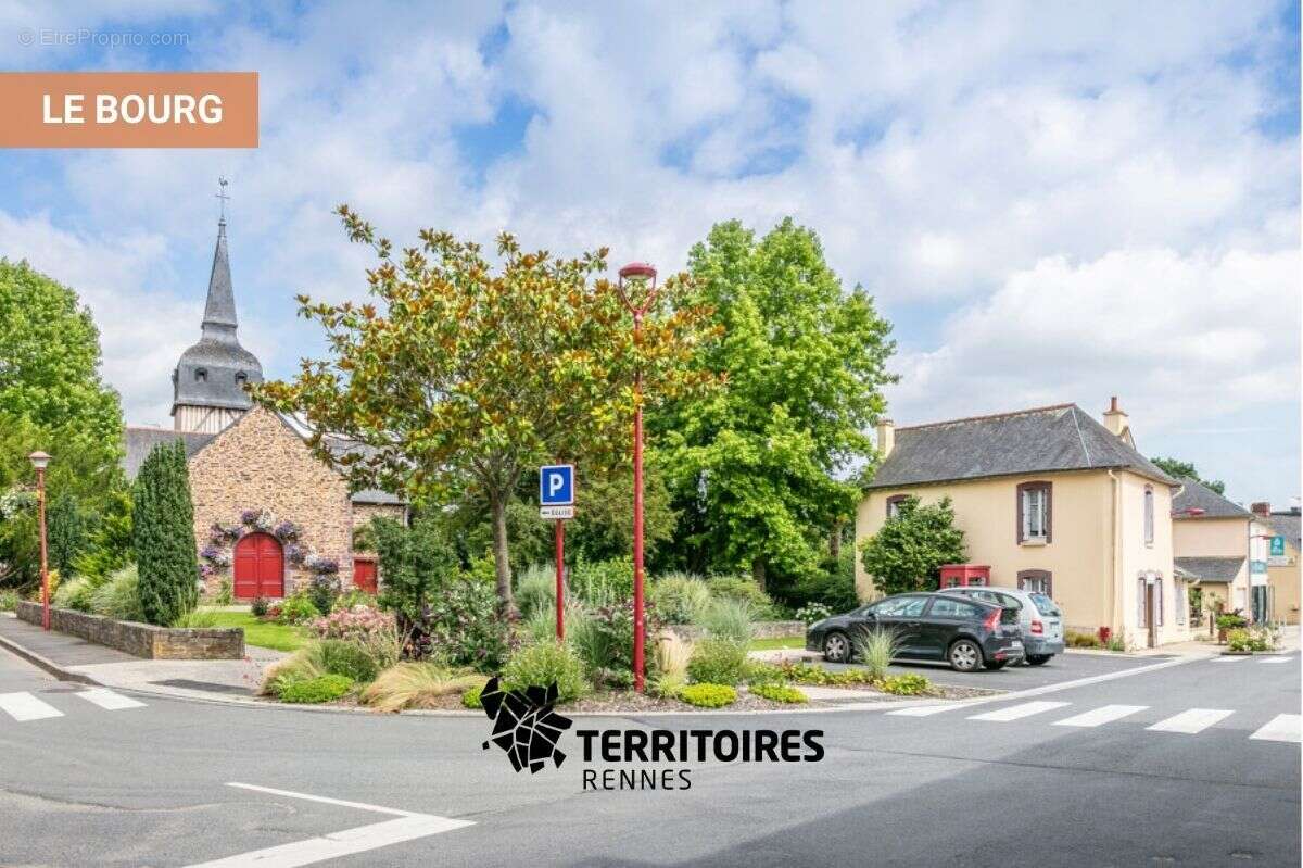 Terrain à LA CHAPELLE-THOUARAULT