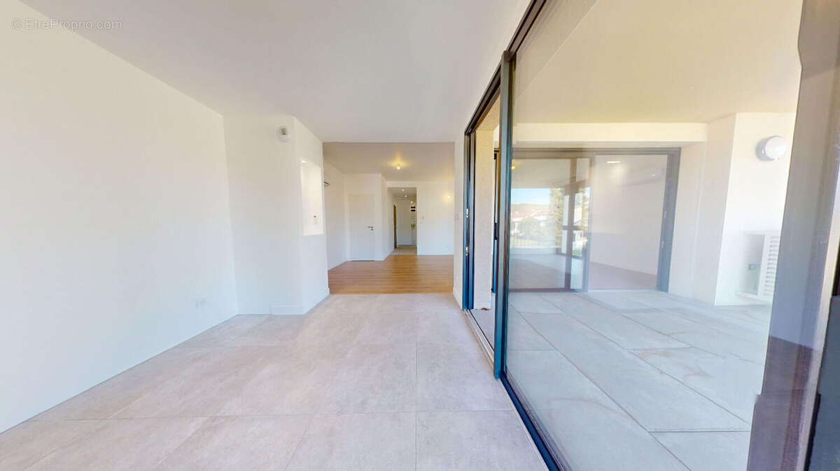 A vendre appartement t3 vienne sud avec terrasse / frais de notaire reduit - photo 4