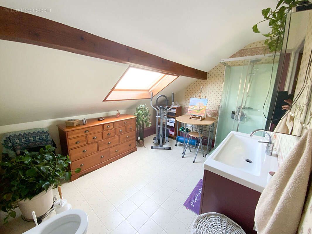 Maison à LE CREUSOT