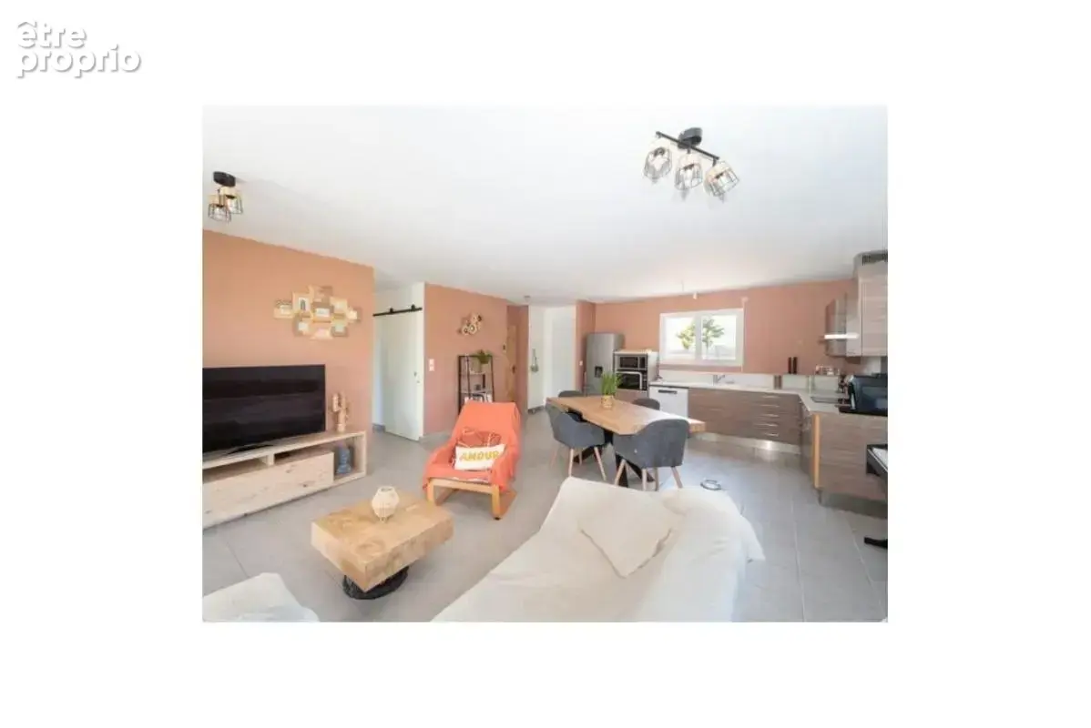 Maison T4 de 95m² à Saint-Savin - photo 3