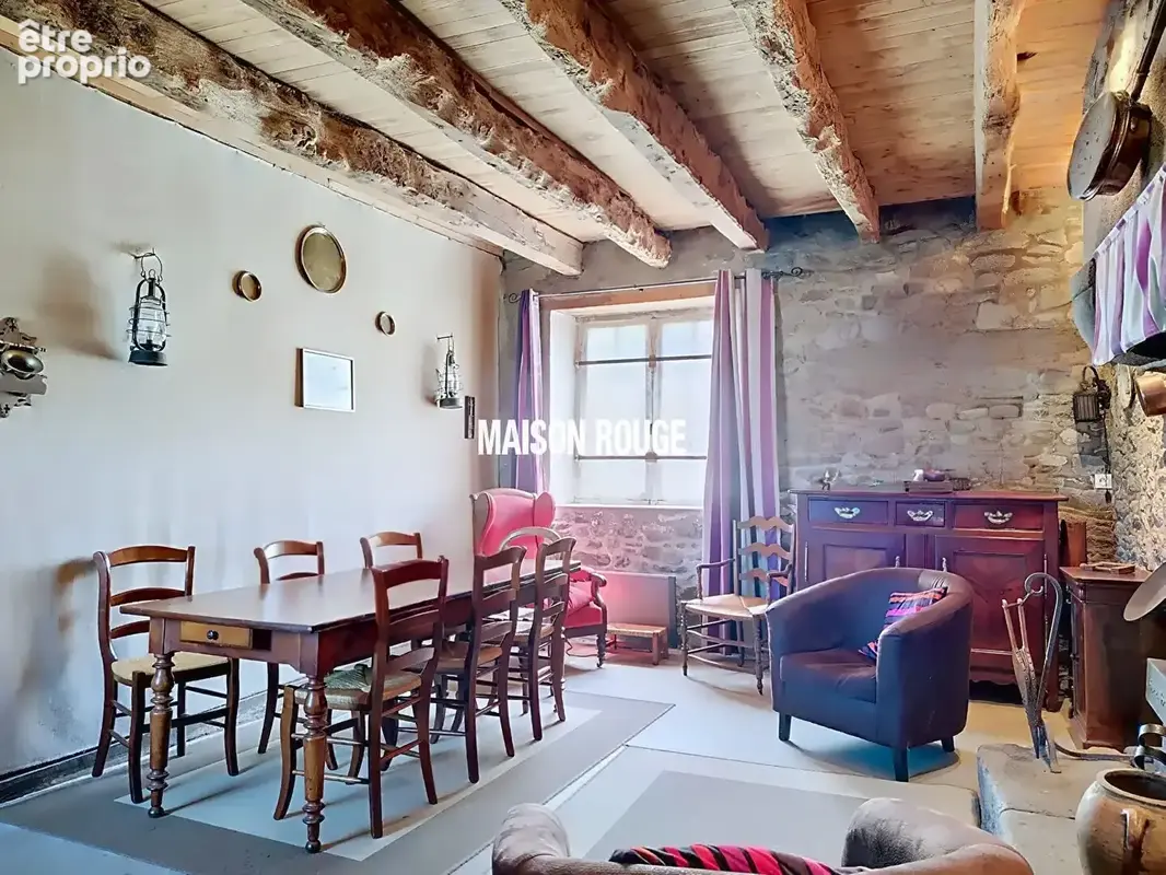 Belles possibilités pour cette  Maison  de pays au coeur du bourg - photo 3