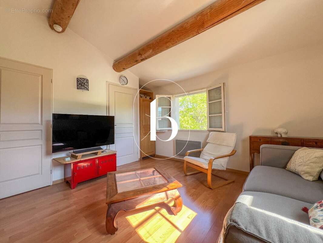 Maison à GOUDARGUES