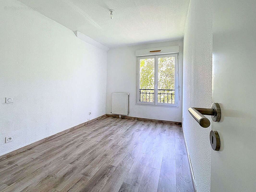 Appartement à ELANCOURT