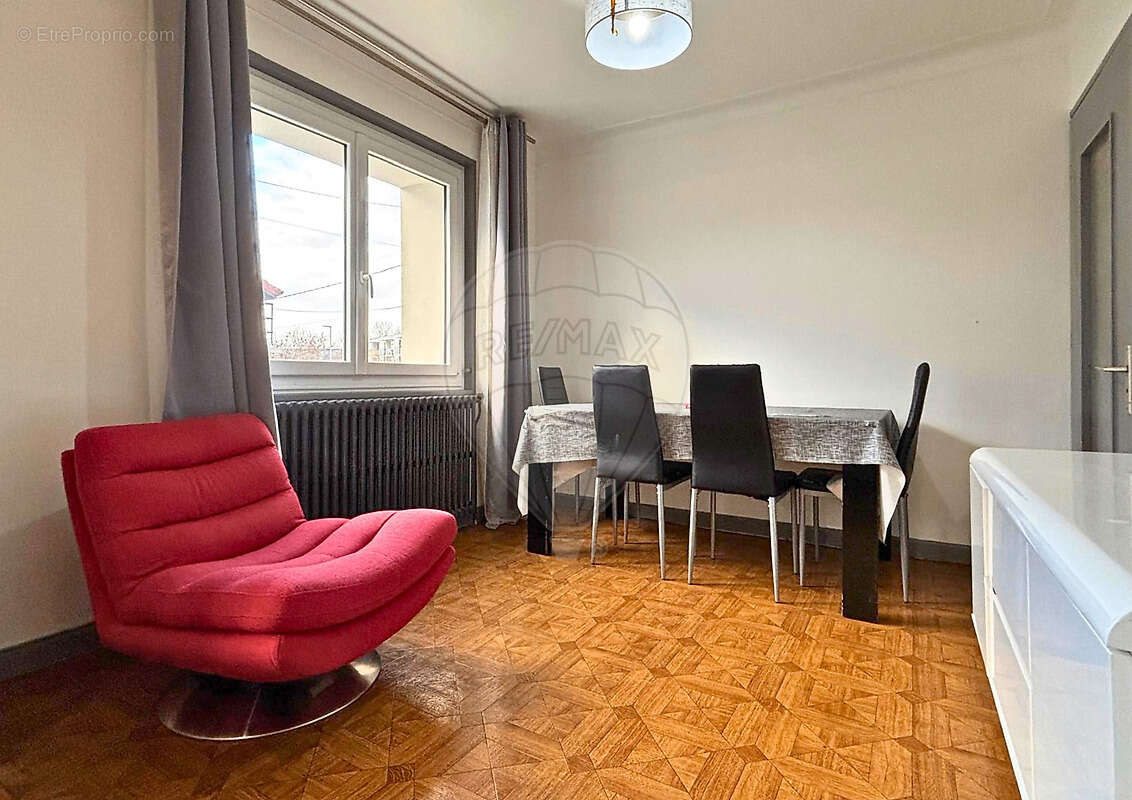 Maison à BONNEVILLE