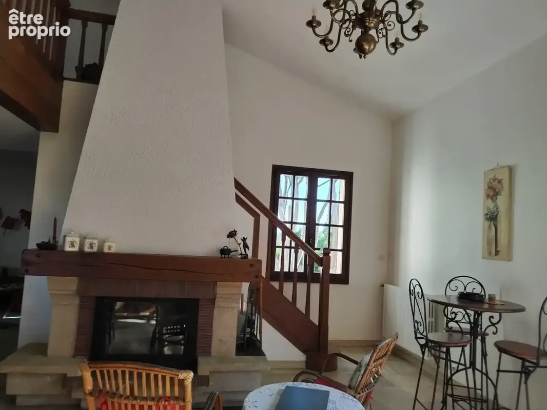 Grande maison semi enterree - photo 17