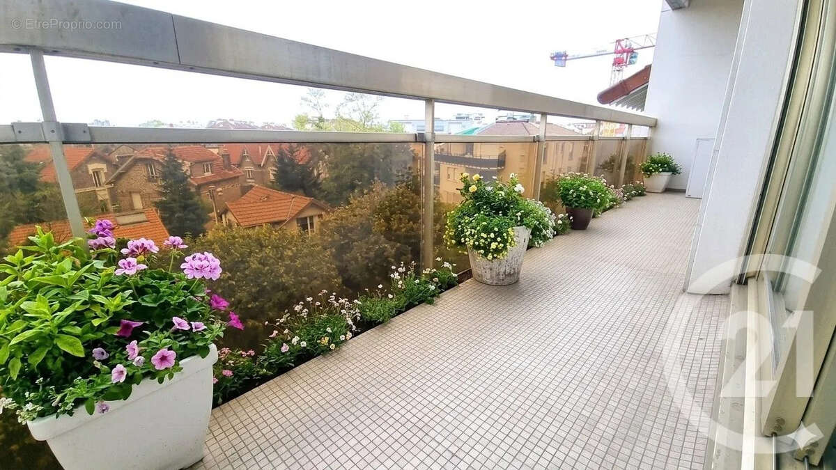 Appartement 56 m² à Saint-Maur-Des-Fosses  - photo 3